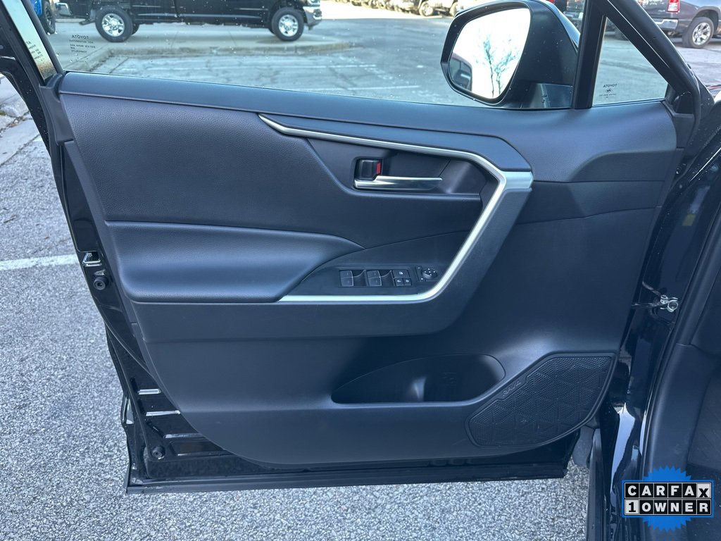 Used 2024 Toyota RAV4 XLE image 59