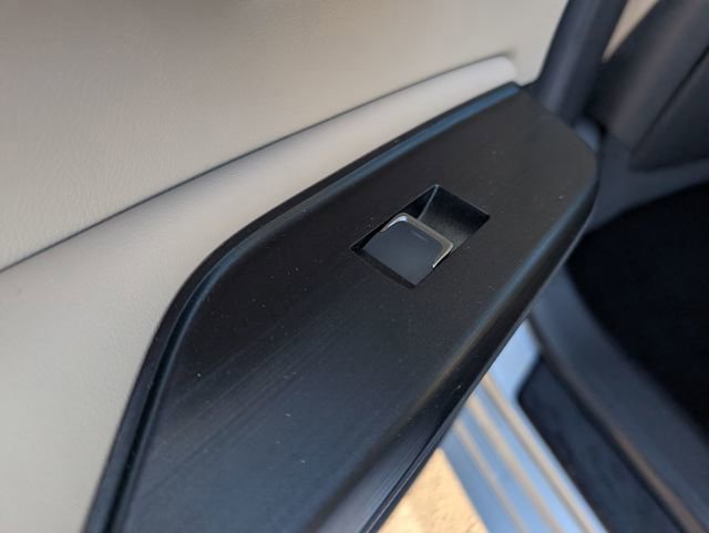 Used 2021 Lexus ES 350 w/ Premium Package image 12