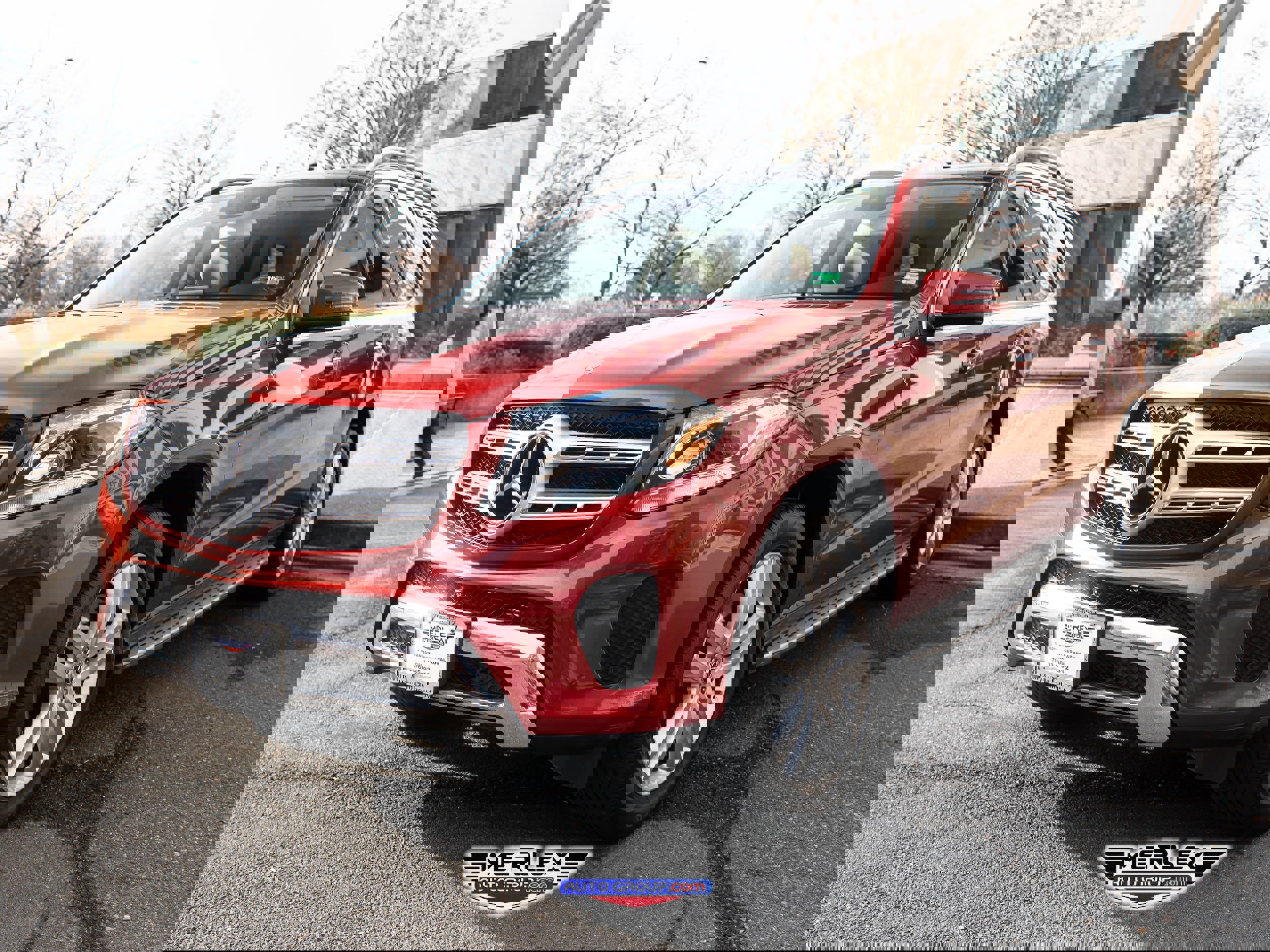 Used 2018 Mercedes-Benz GLS 450 4MATIC w/ Premium Package image 3