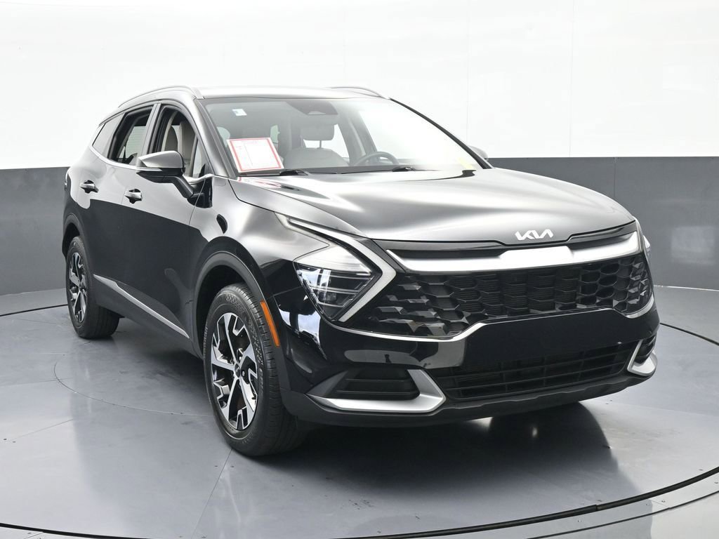 Used 2024 Kia Sportage EX image 9