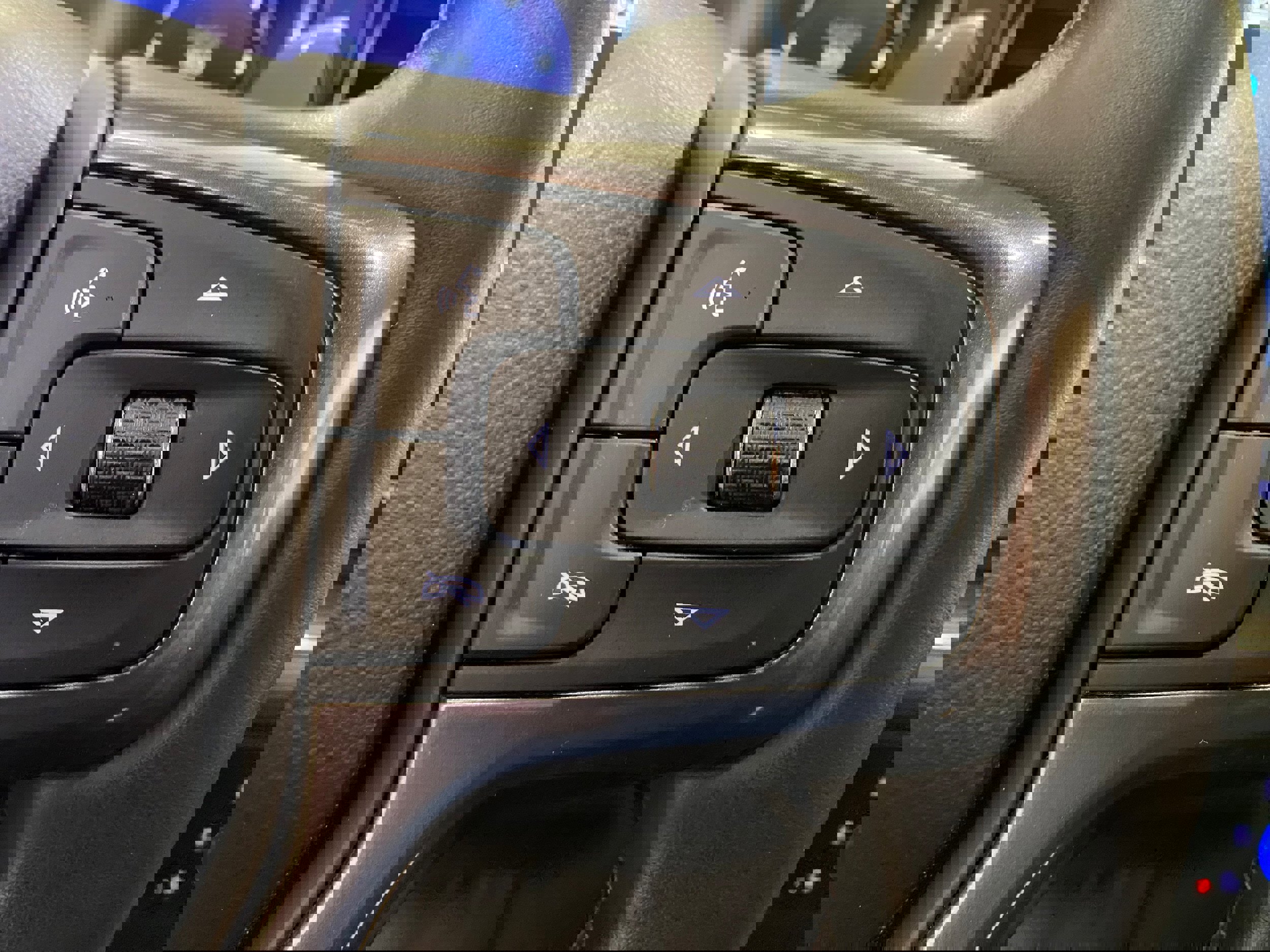 Used 2024 Chevrolet Silverado 1500 High Country w/ Technology Package image 21