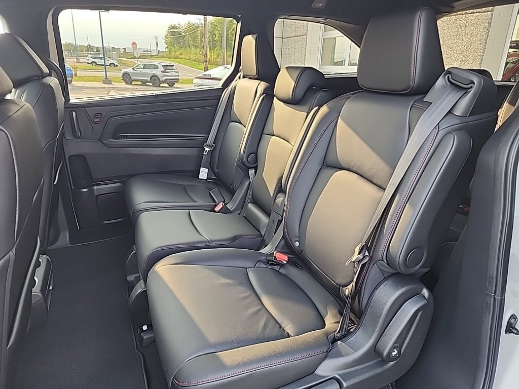 New 2026 Honda Odyssey Sport-L image 15