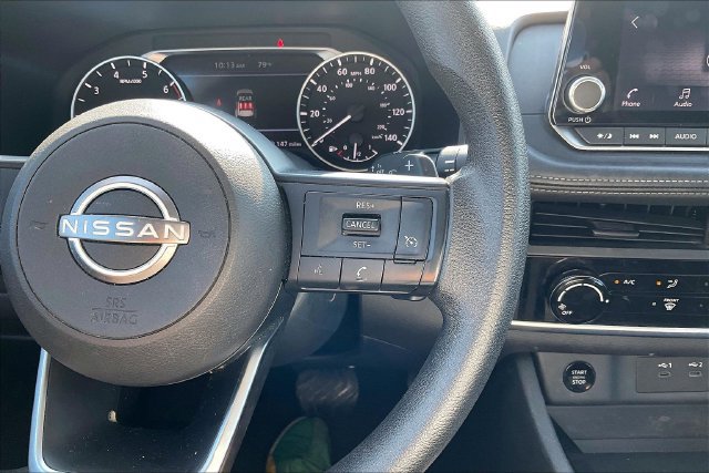 Used 2024 Nissan Rogue S AWD/4WD image 12