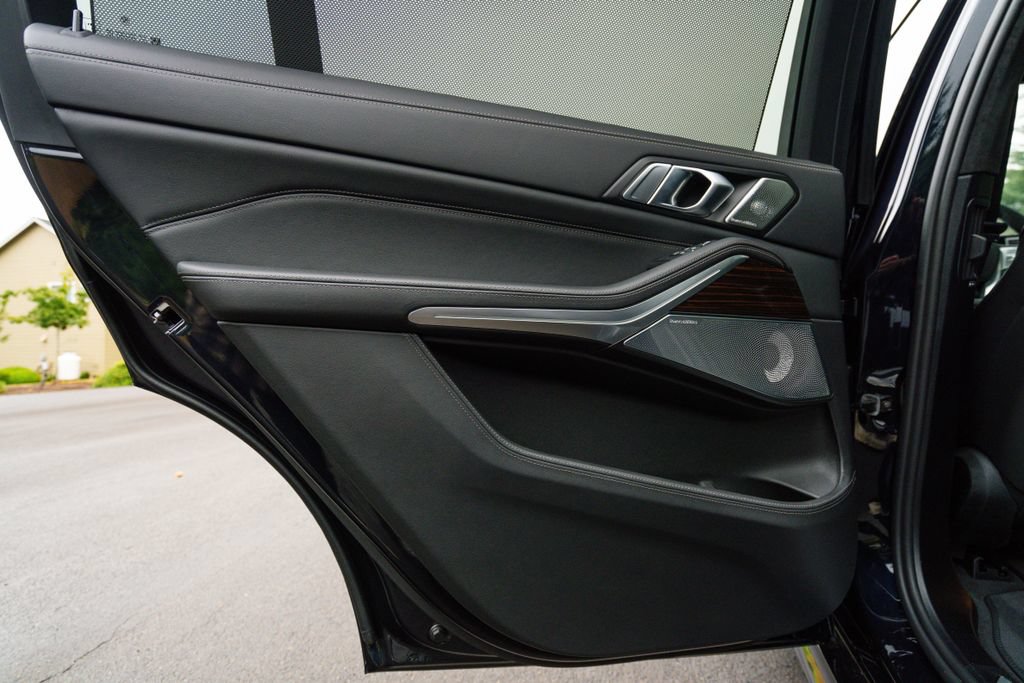 Used 2026 BMW ALPINA XB7 AWD/4WD image 24