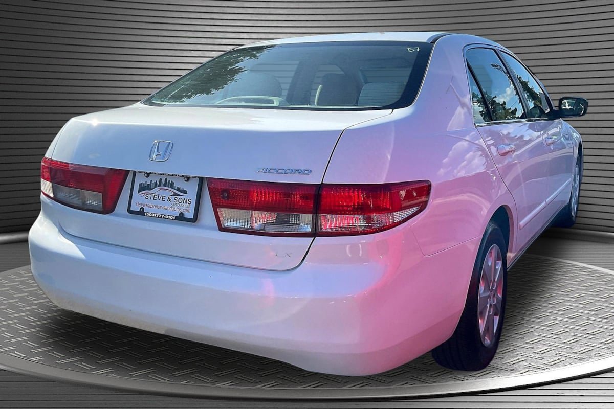 Used 2004 Honda Accord LX image 6
