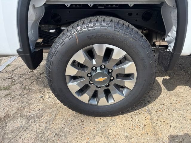 New 2026 Chevrolet Silverado 2500 Custom w/ Custom Convenience Package AWD/4WD image 9
