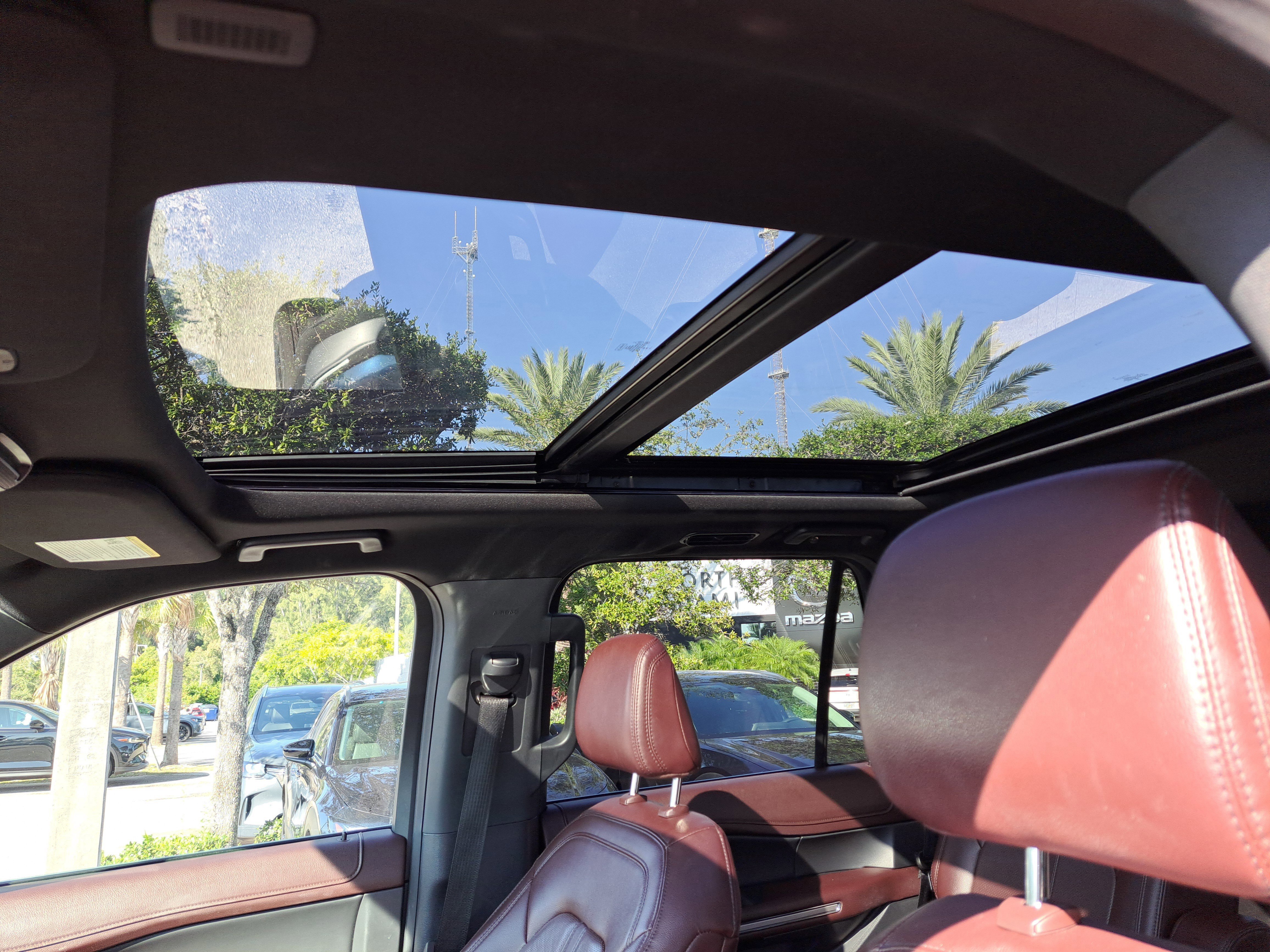 Used 2023 Ford Expedition Limited image 12