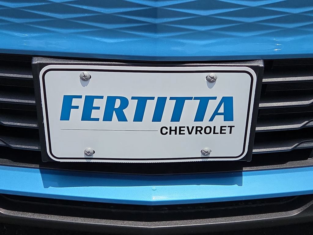 New 2027 Chevrolet Bolt LT w/ Comfort Package FWD image 22