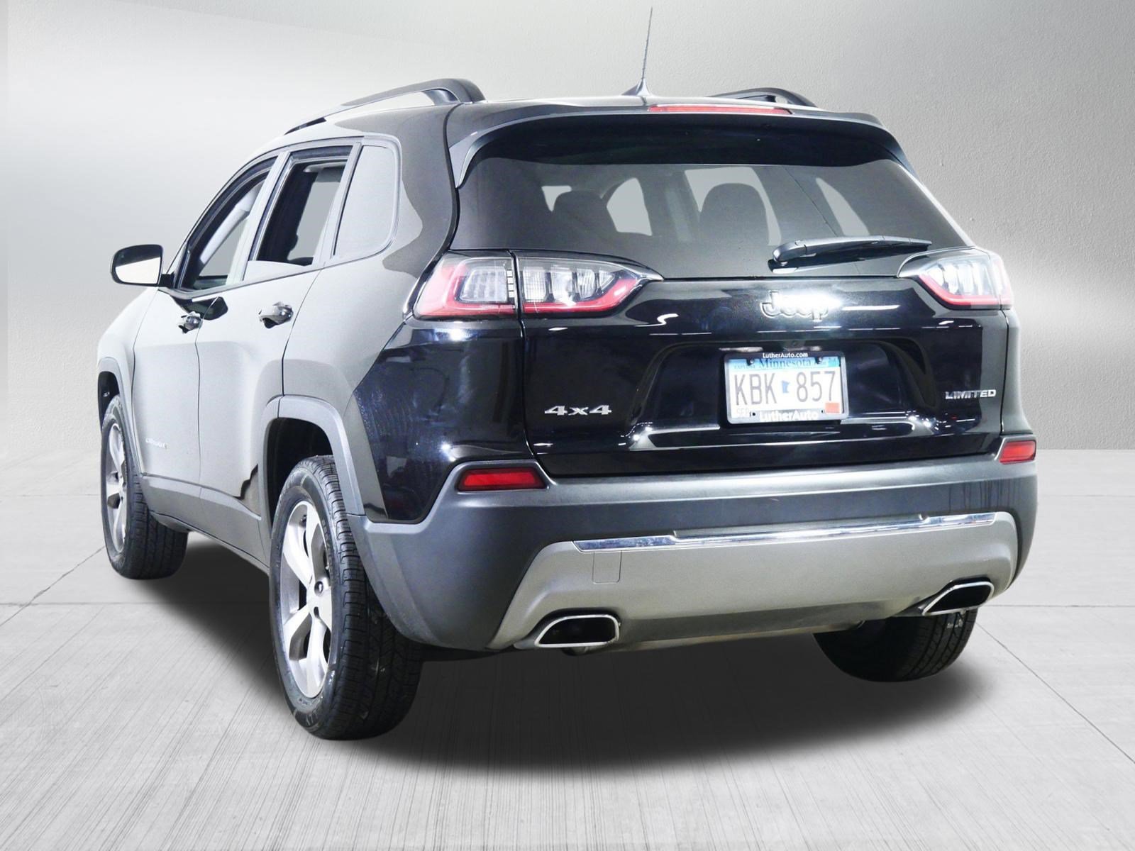 Used 2022 Jeep Cherokee Limited image 5