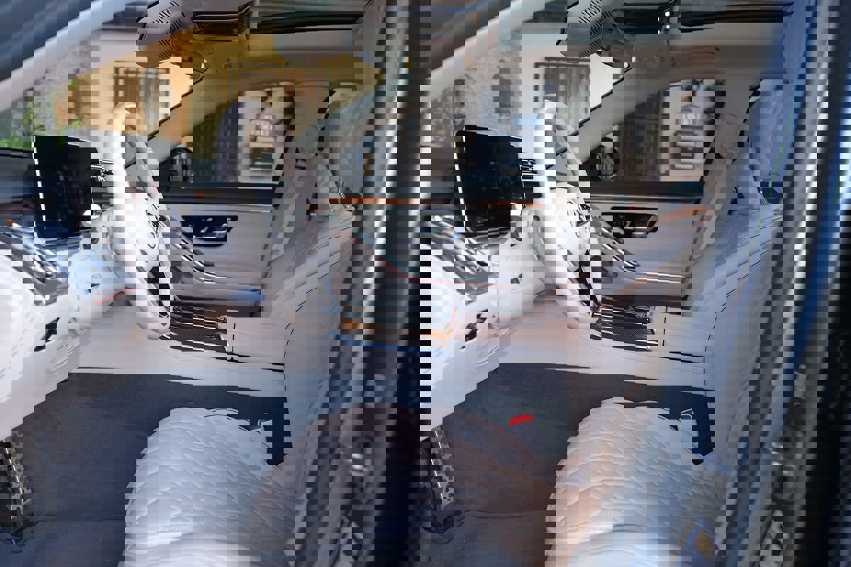 Used 2023 Mercedes-Benz S 580 4MATIC Sedan image 12