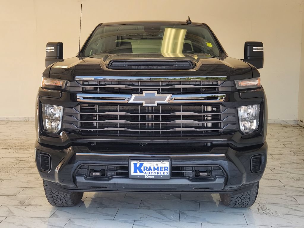 Used 2024 Chevrolet Silverado 2500 Custom w/ Custom Value Package AWD/4WD video 2