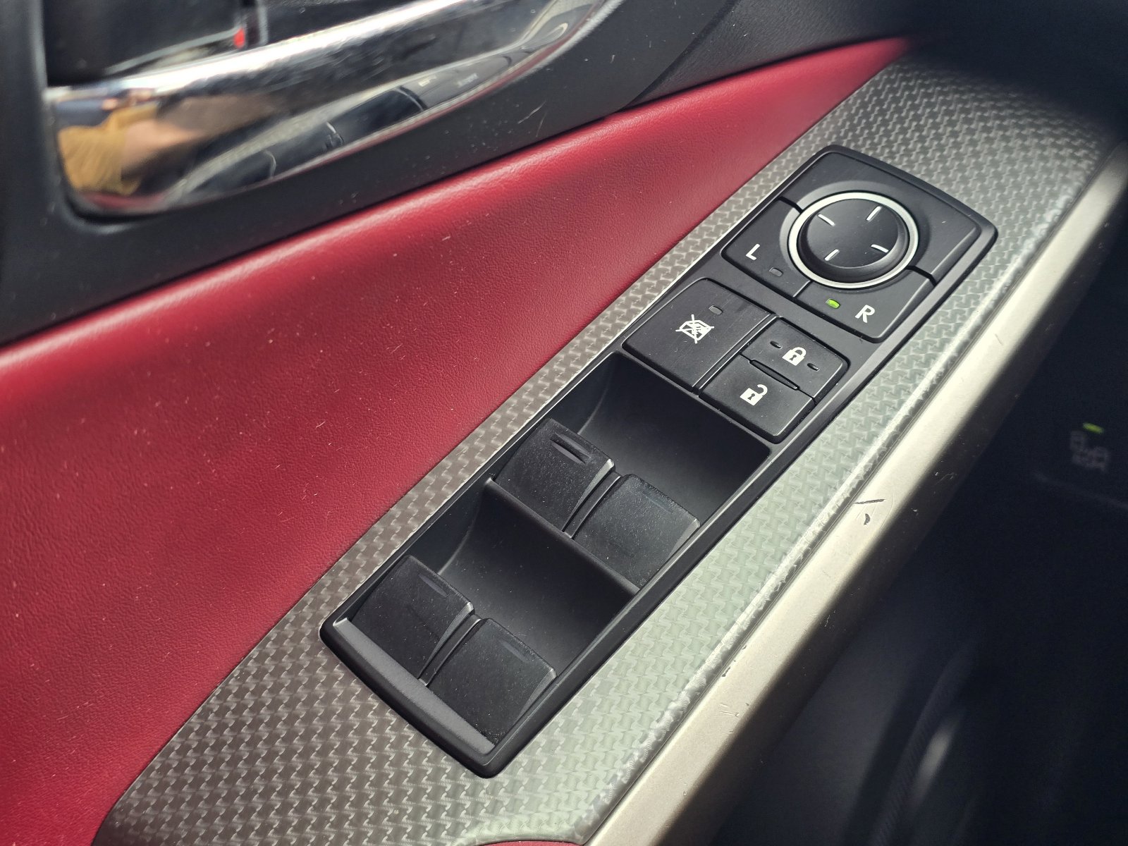 Used 2016 Lexus IS 300 Base image 22