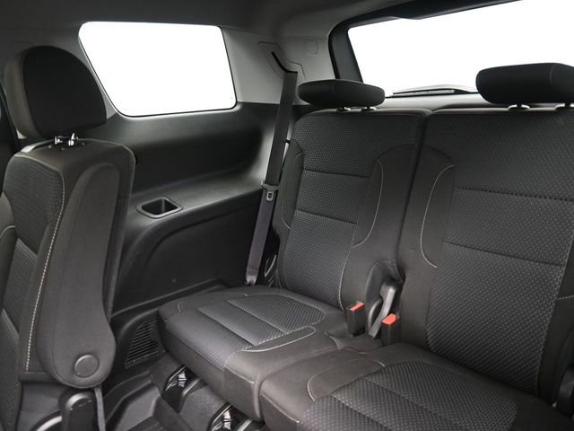 Used 2023 GMC Acadia SLE w/ Driver Convenience Package image 19