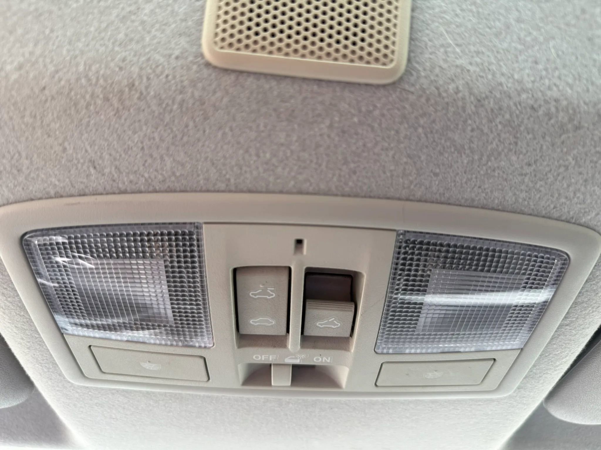 Used 2013 MAZDA MAZDA3 i Touring FWD image 24
