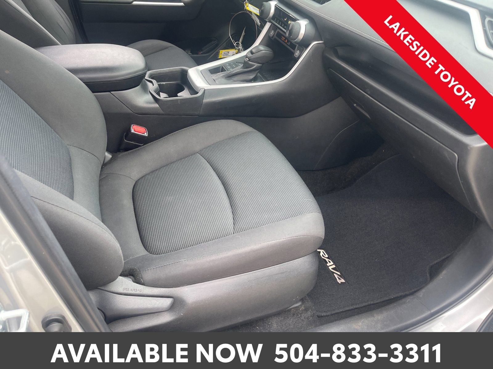 Used 2021 Toyota RAV4 LE image 18