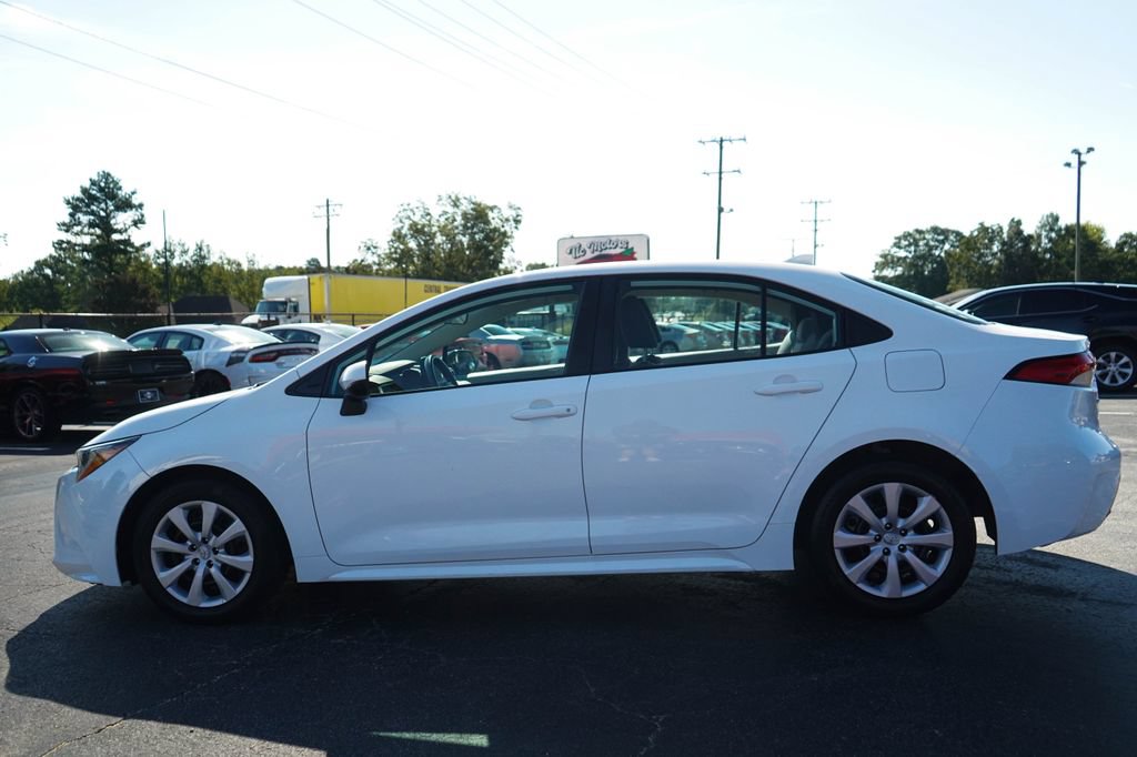 Used 2023 Toyota Corolla LE FWD image 23