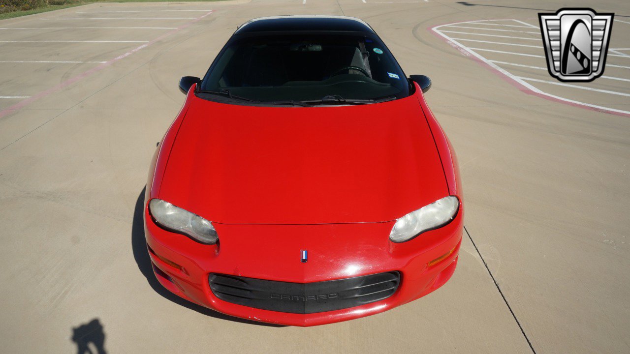 Used 1999 Chevrolet Camaro Z28 w/ Performance Pkg image 6