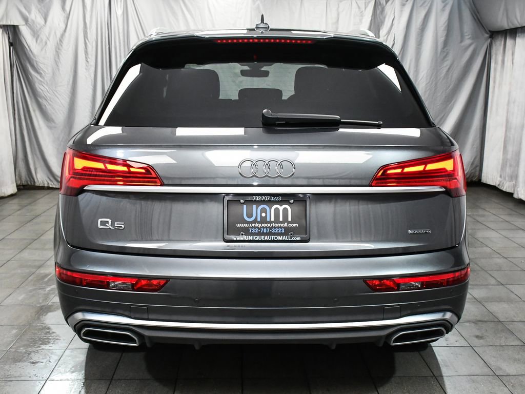 Used 2023 Audi Q5 2.0T Premium w/ Convenience Package AWD/4WD image 5