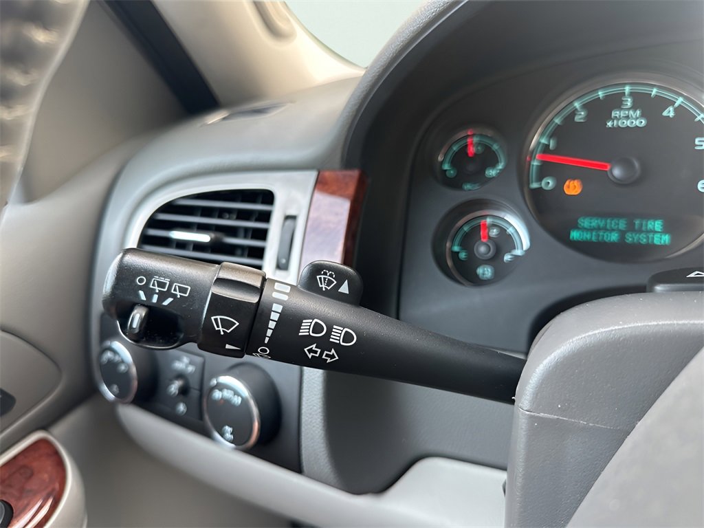 Used 2013 GMC Yukon SLT image 29