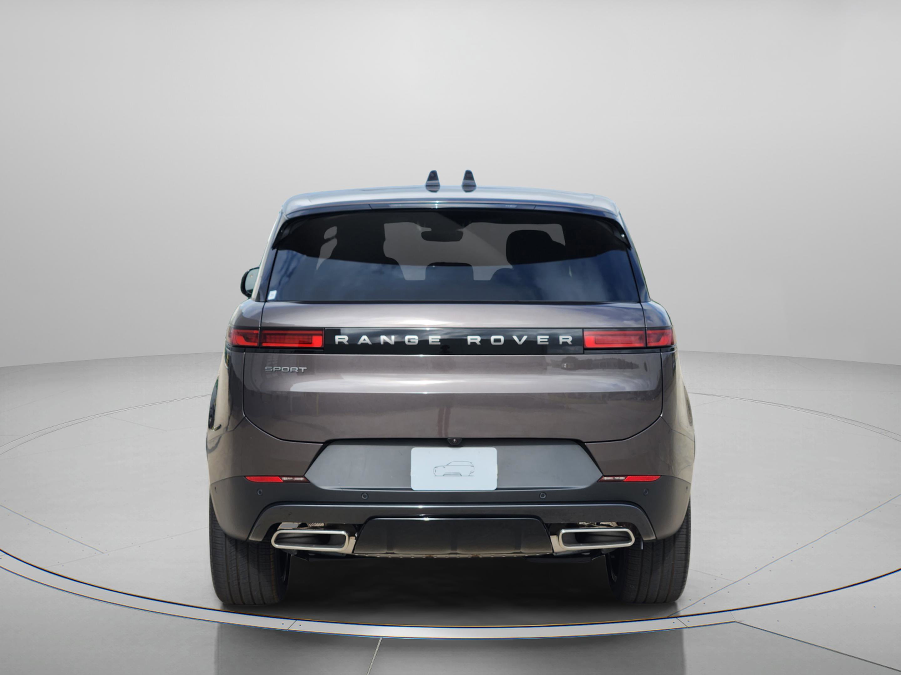 New 2026 Land Rover Range Rover Sport SE AWD/4WD image 4