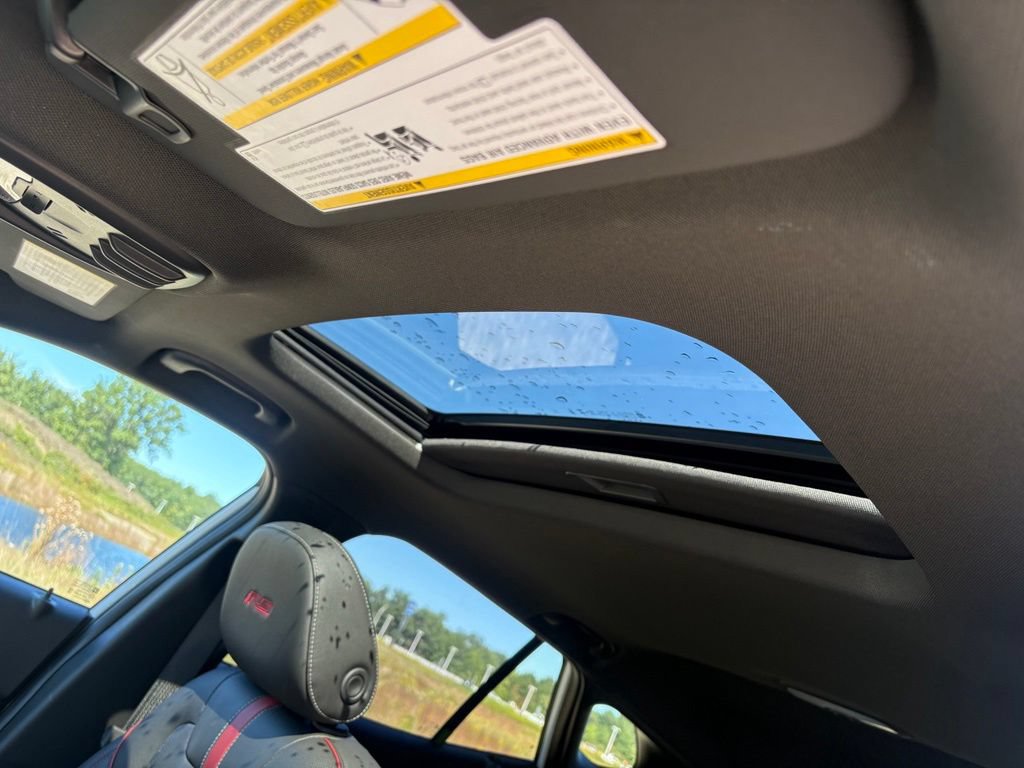 New 2026 Chevrolet Trax RS w/ Sunroof Package FWD image 3