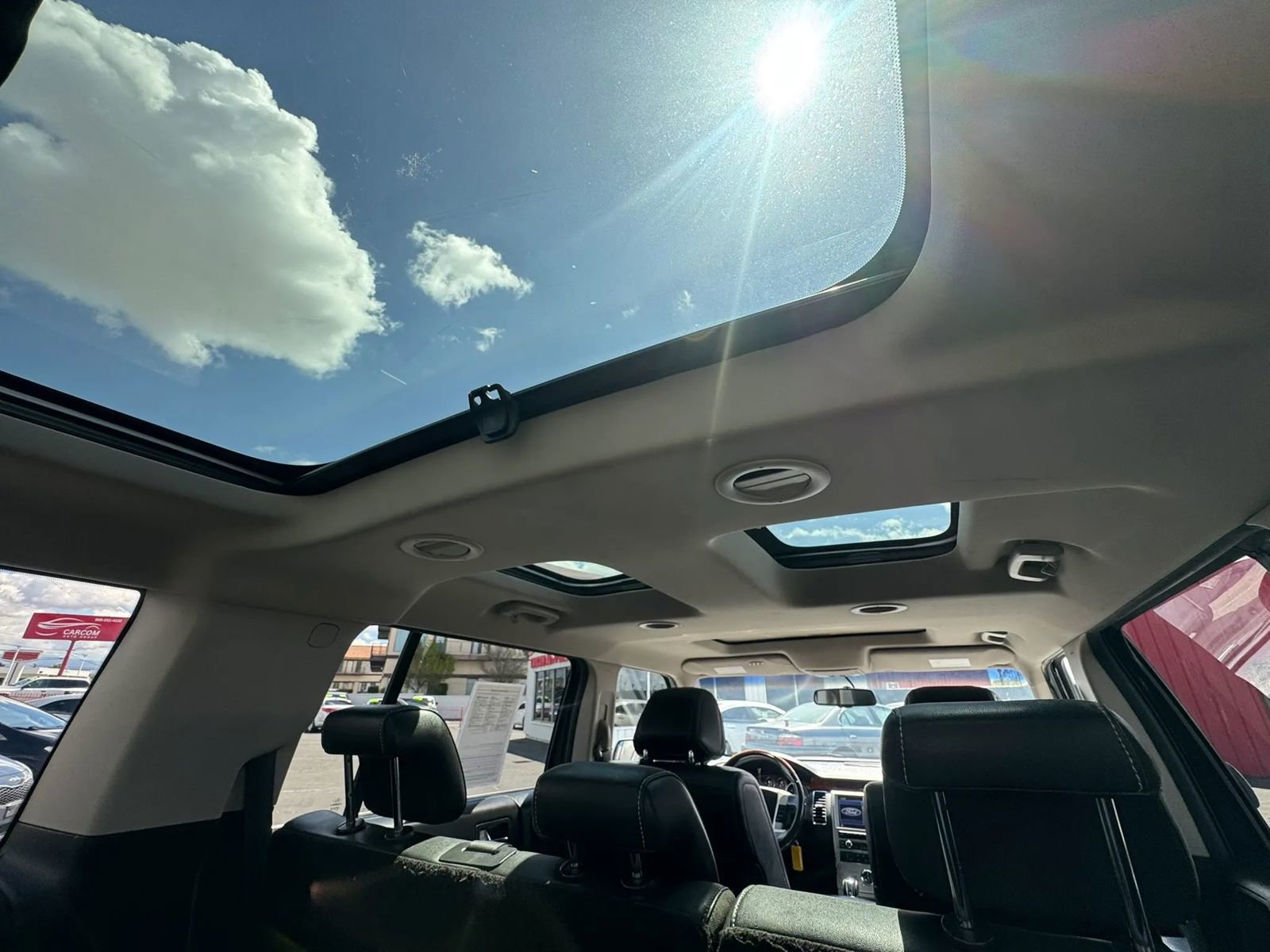 Used 2011 Ford Flex Limited image 26