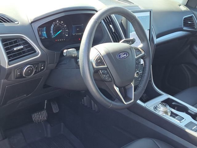 Certified 2024 Ford Edge SEL w/ Convenience Package image 11