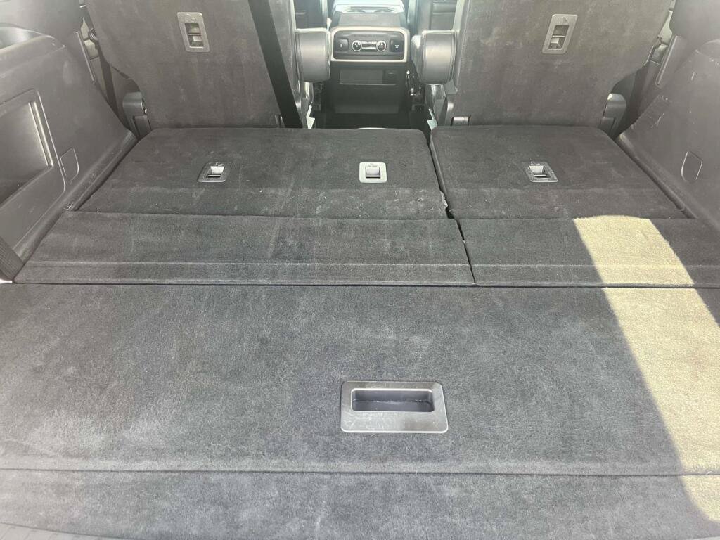 Used 2024 Ford Expedition XLT AWD/4WD image 19