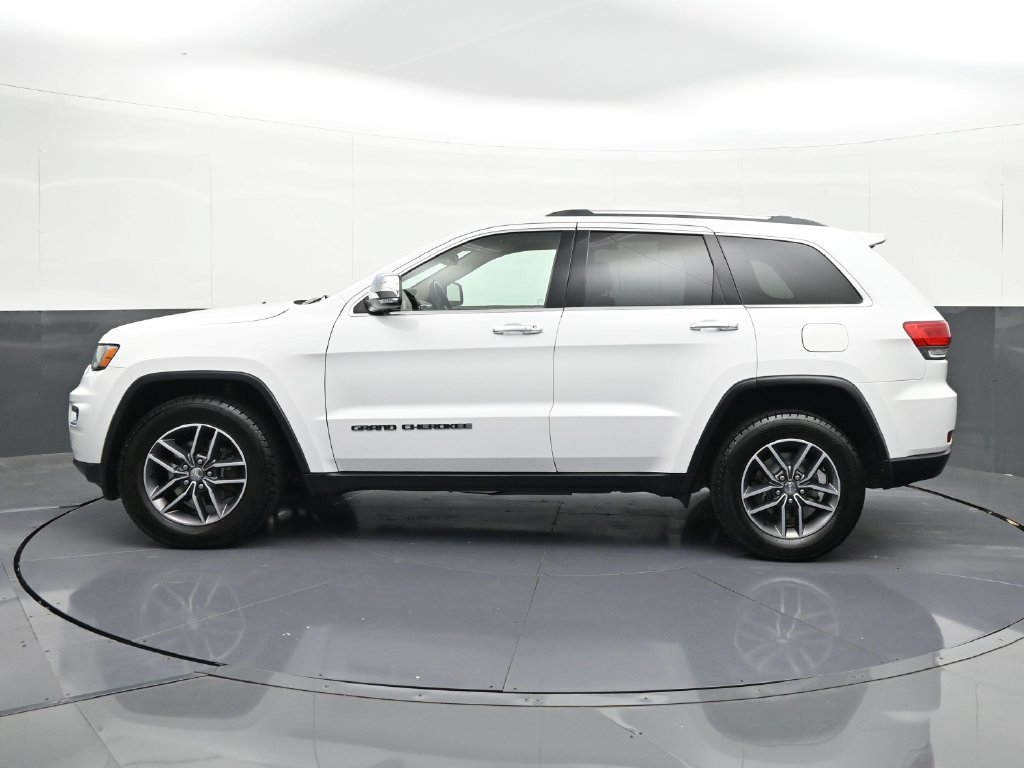 Used 2018 Jeep Grand Cherokee Limited AWD/4WD image 2