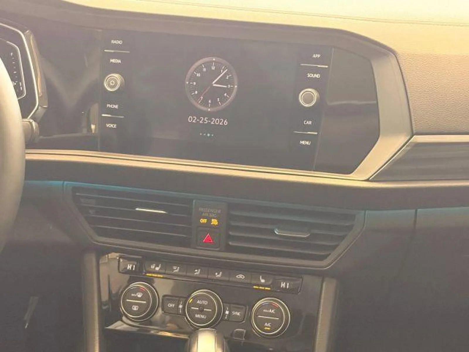 Used 2021 Volkswagen Jetta SEL image 23