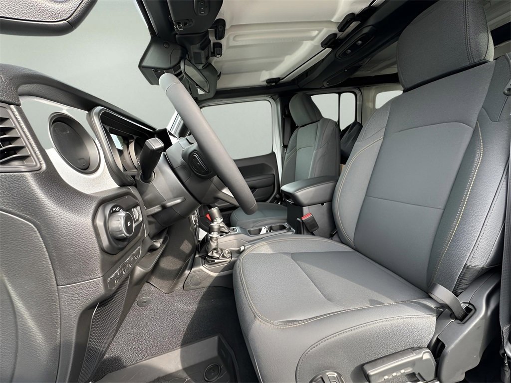 New 2025 Jeep Wrangler Sport S image 17