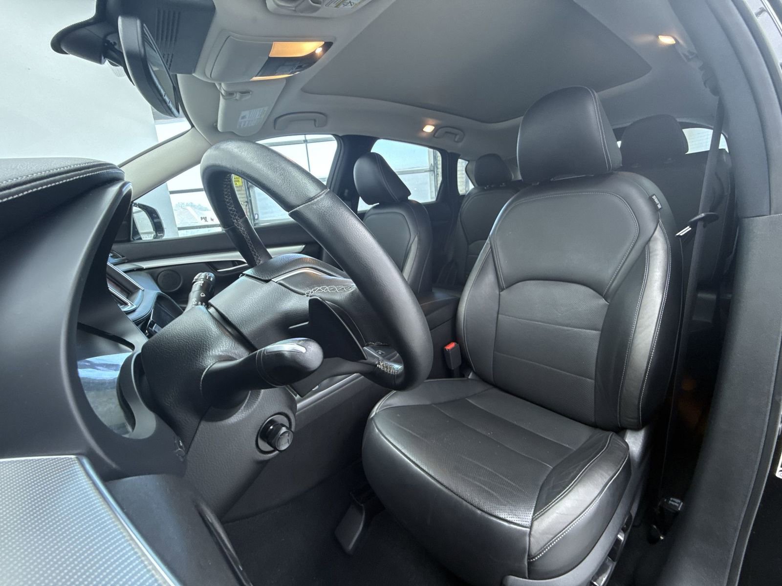 Used 2019 INFINITI QX50 Essential w/ Premium Heat Package image 10