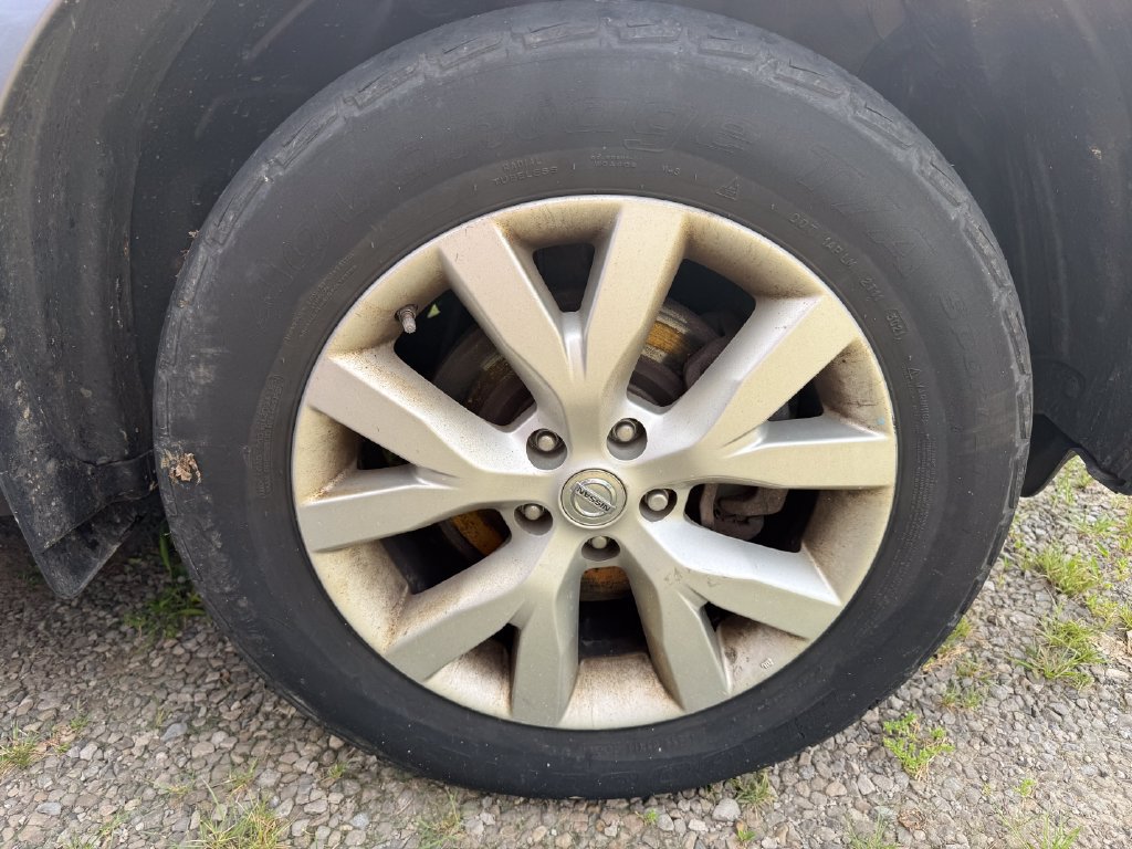 Used 2012 Nissan Murano S FWD image 18