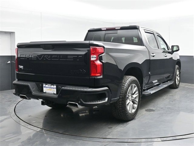 Used 2022 Chevrolet Silverado 1500 High Country w/ LPO, Dark Essentials Package image 14