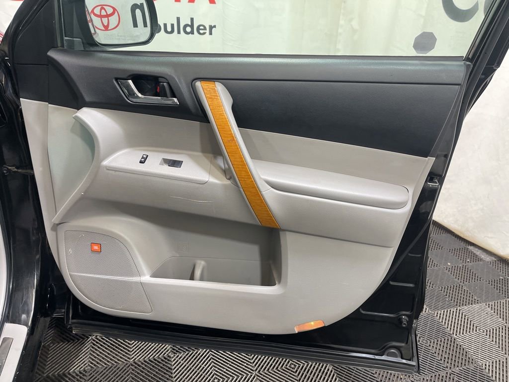 Used 2008 Toyota Highlander Limited image 12