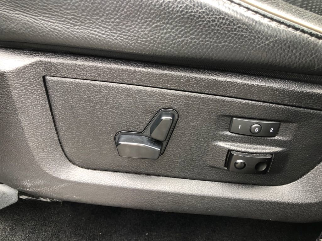 Used 2016 RAM 1500 Limited image 21