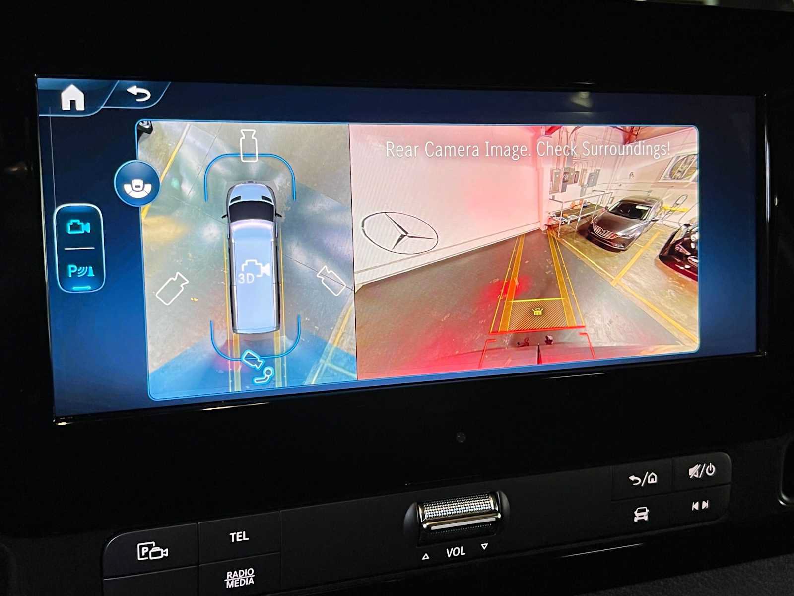 Used 2025 Mercedes-Benz Sprinter 2500 image 36