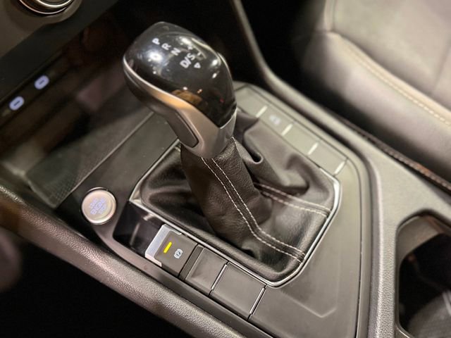 Used 2022 Volkswagen Taos SE image 28