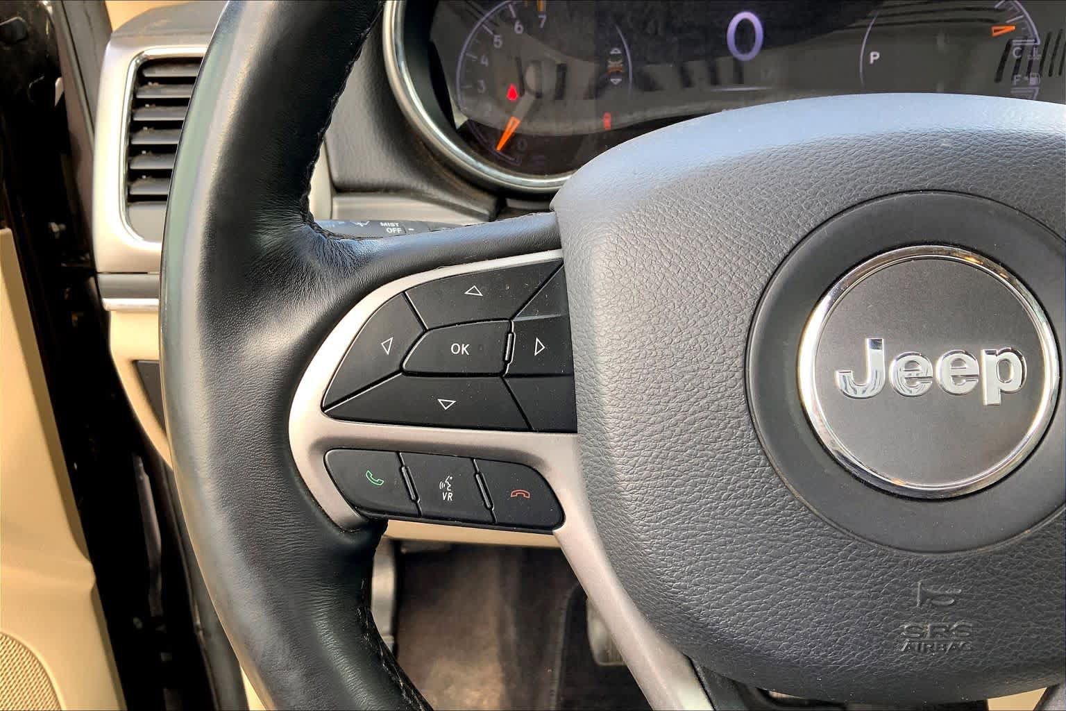 Used 2019 Jeep Grand Cherokee Limited w/ Trailer Tow Group IV AWD/4WD image 24