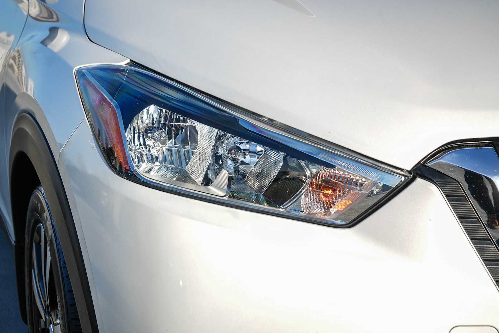 Used 2020 Nissan Kicks SV FWD image 4