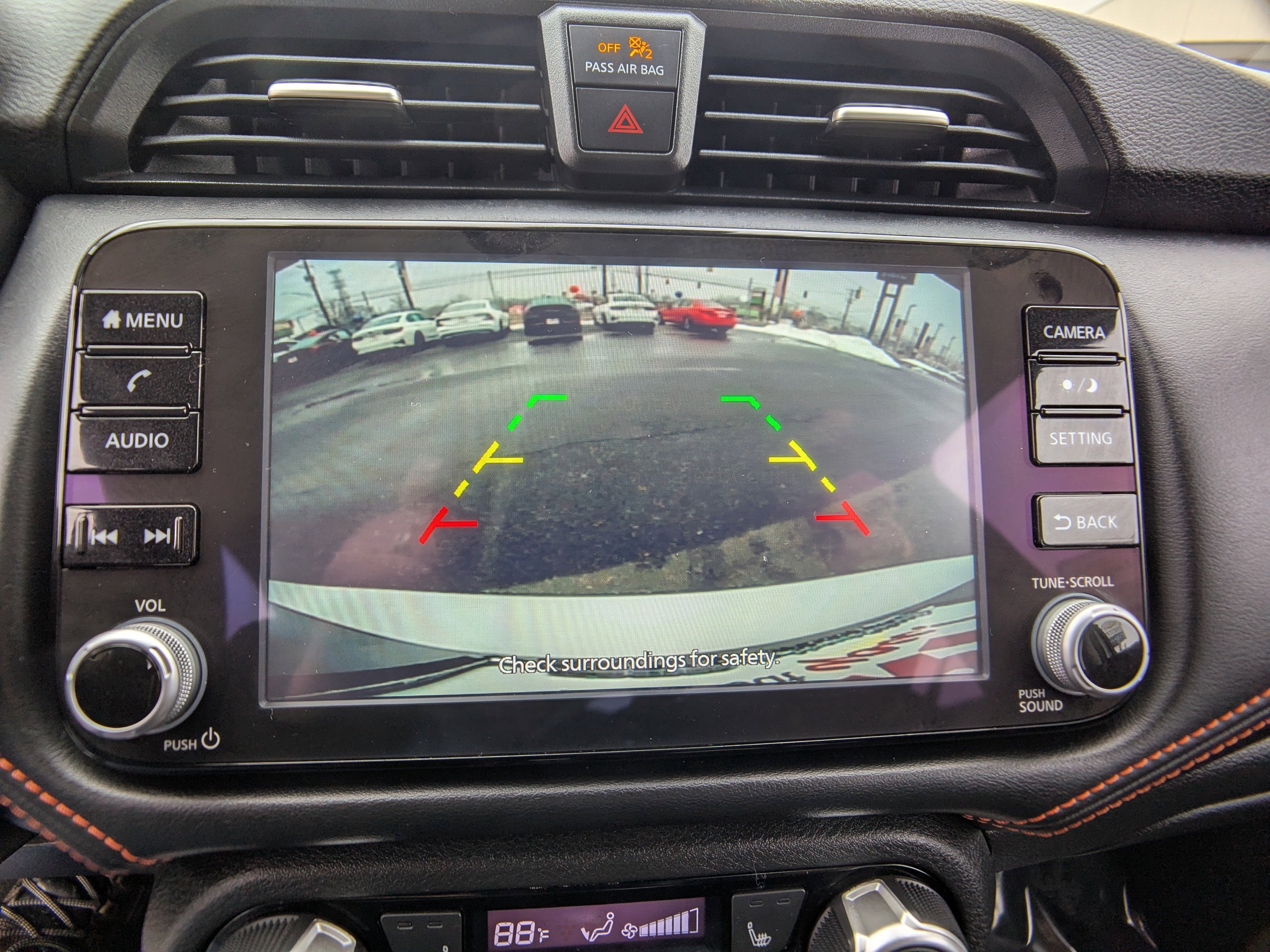 Used 2024 Nissan Versa SR FWD image 20