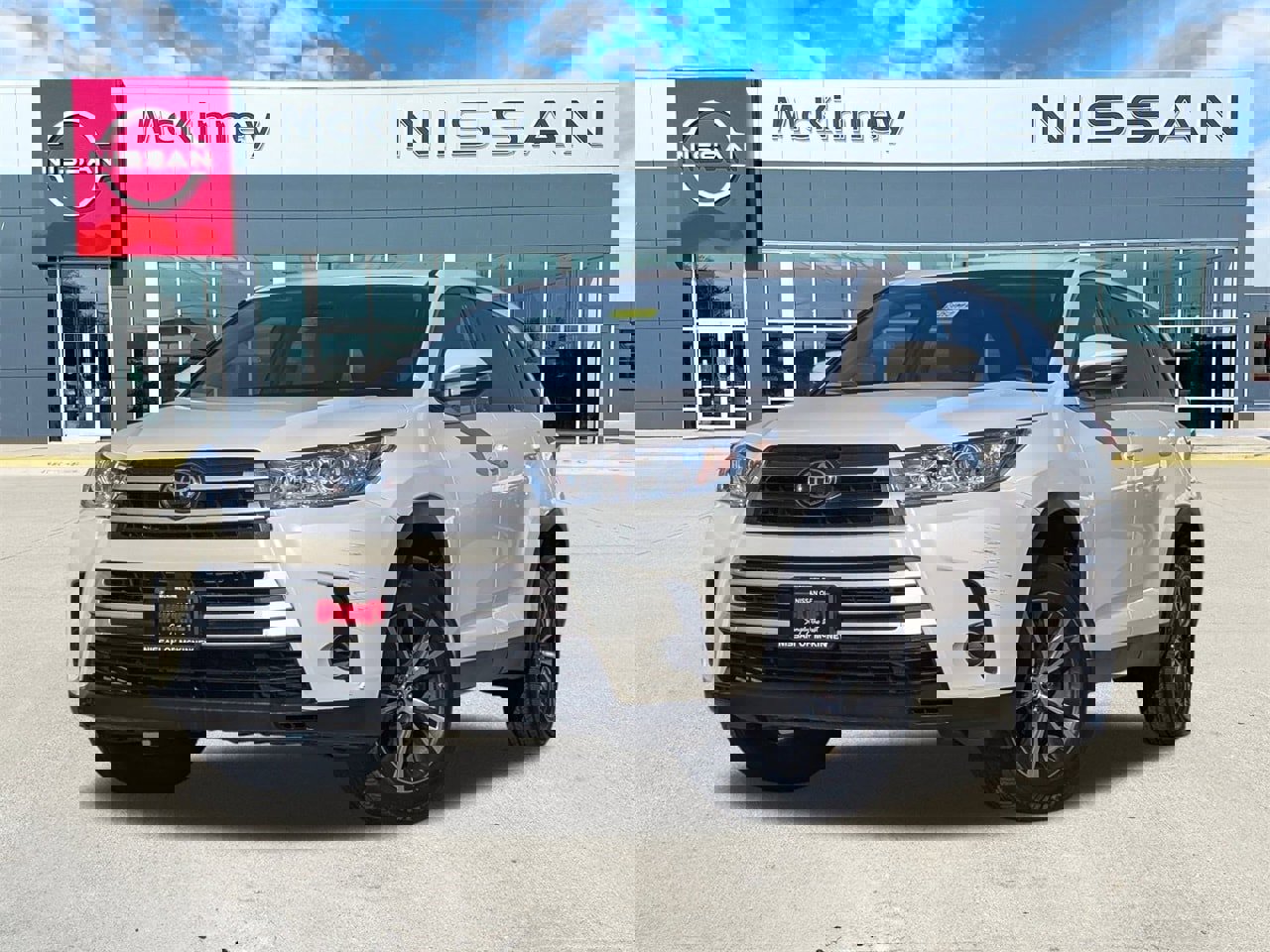 Used 2019 Toyota Highlander LE