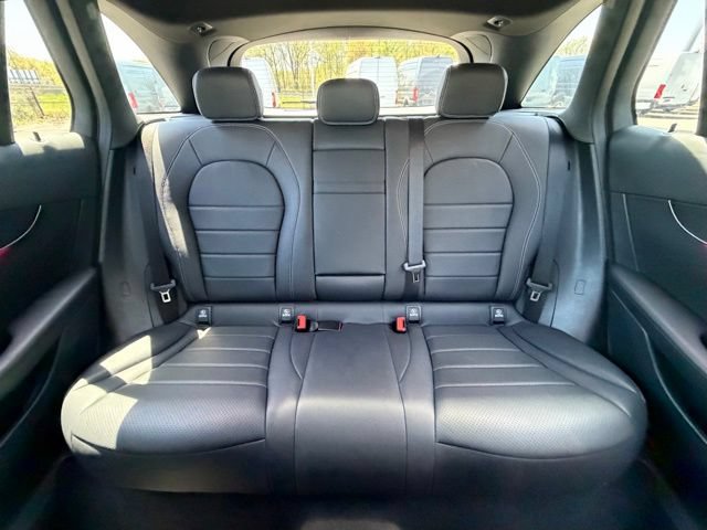 Certified 2022 Mercedes-Benz GLC 300 4MATIC w/ Multimedia Package Lite image 16