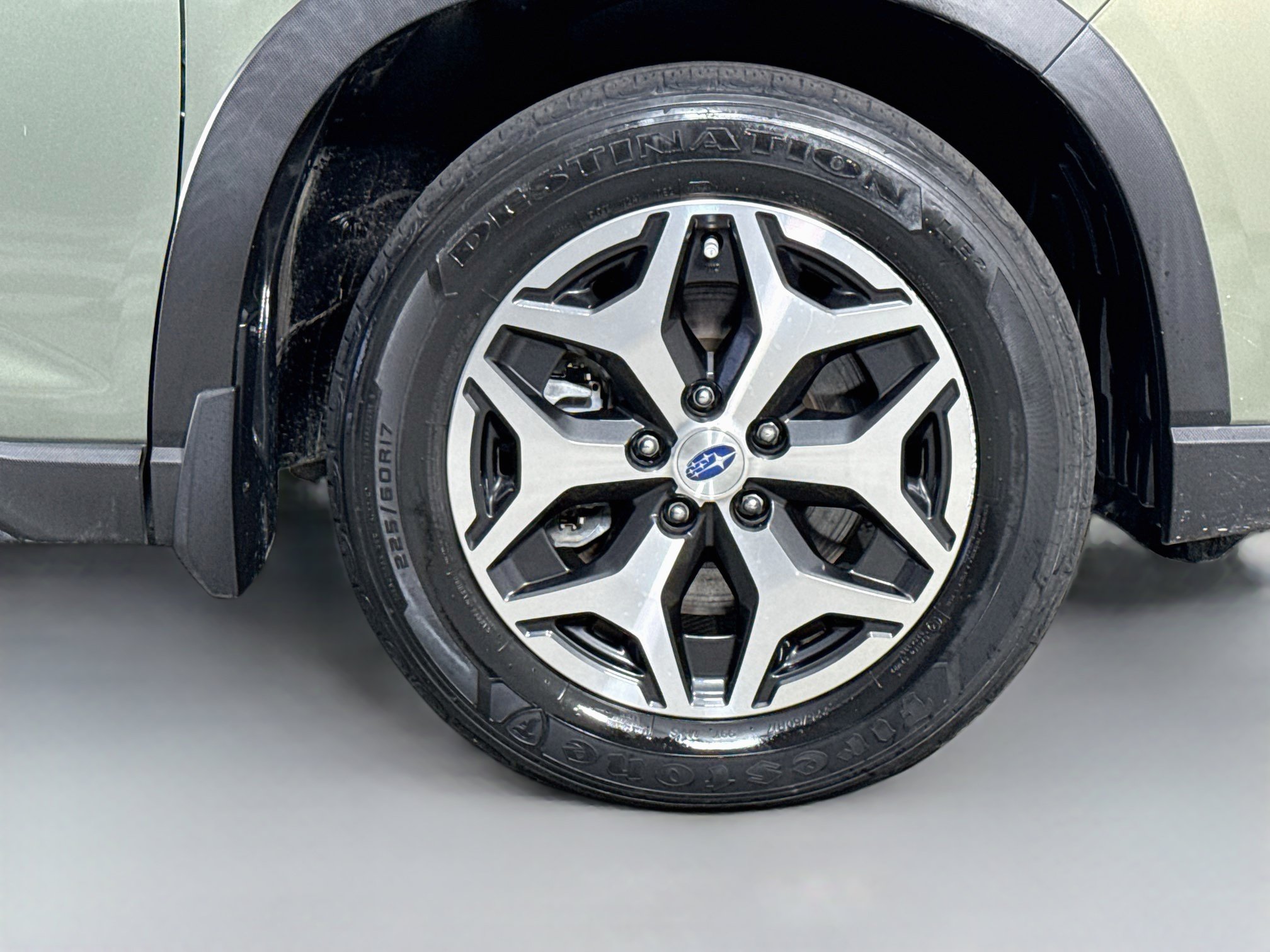 Used 2020 Subaru Forester Premium AWD/4WD image 32