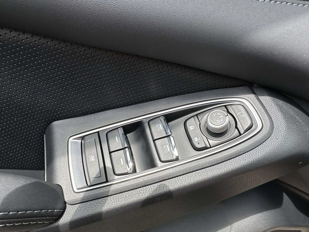 New 2026 Subaru Ascent Limited AWD/4WD image 30