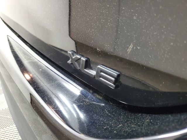 Used 2025 Toyota Highlander XLE image 7