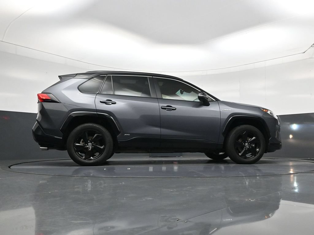 Used 2020 Toyota RAV4 XSE AWD/4WD image 29