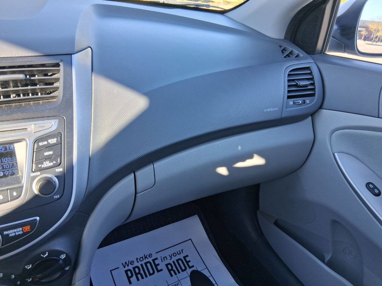 Used 2017 Hyundai Accent SE image 22