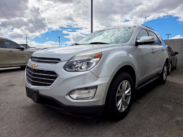 Used 2017 Chevrolet Equinox LT AWD/4WD image 2