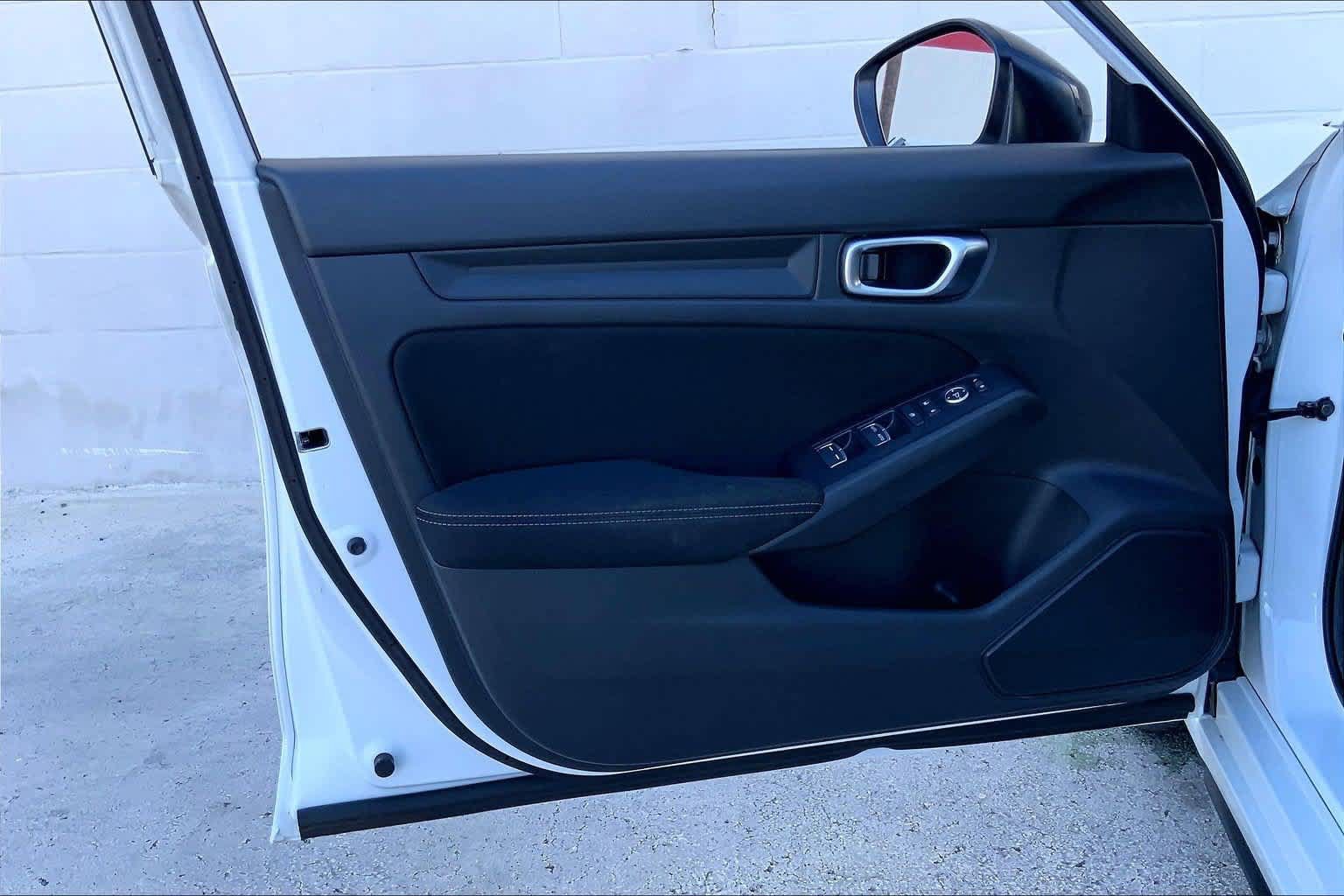 Used 2024 Honda Civic Sport image 27